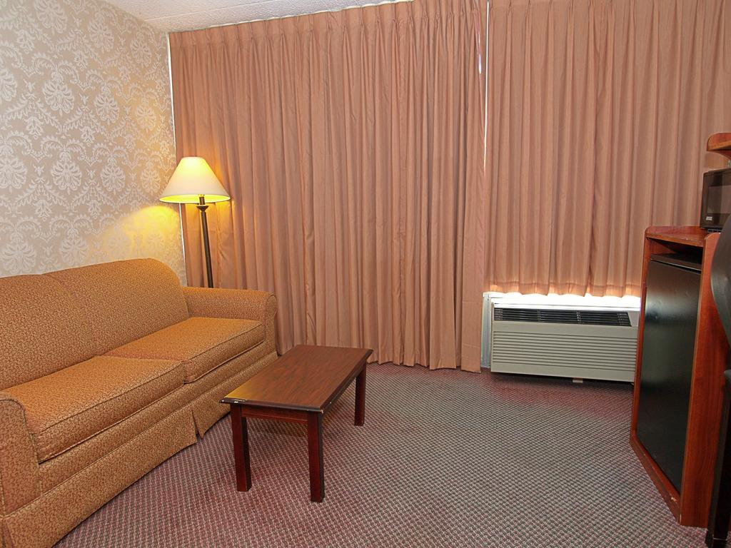 Days Inn Easton Dış mekan fotoğraf